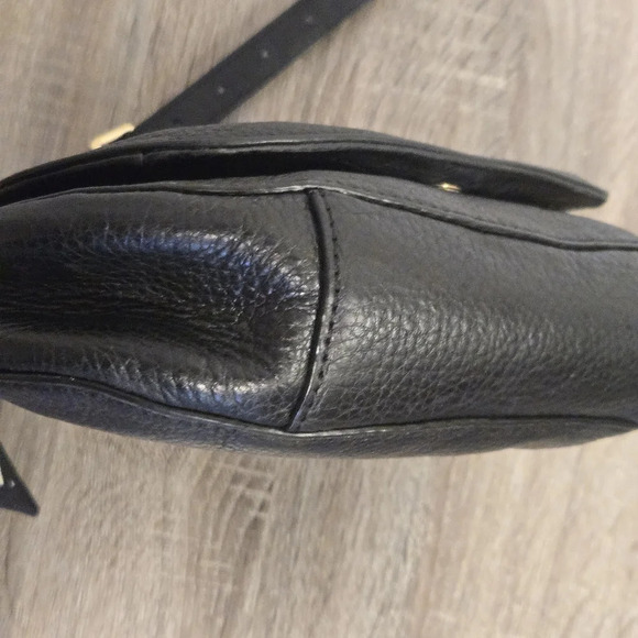 Michael Kors Purse crossbody - Picture 10 of 14